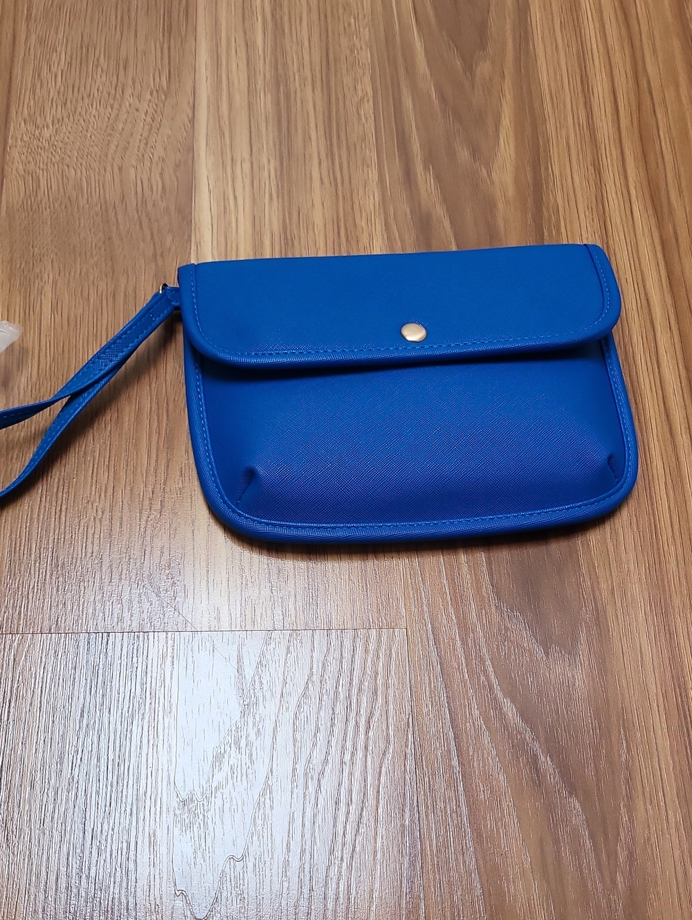 Women's Blue Wristlet Clutch with Snap Closure